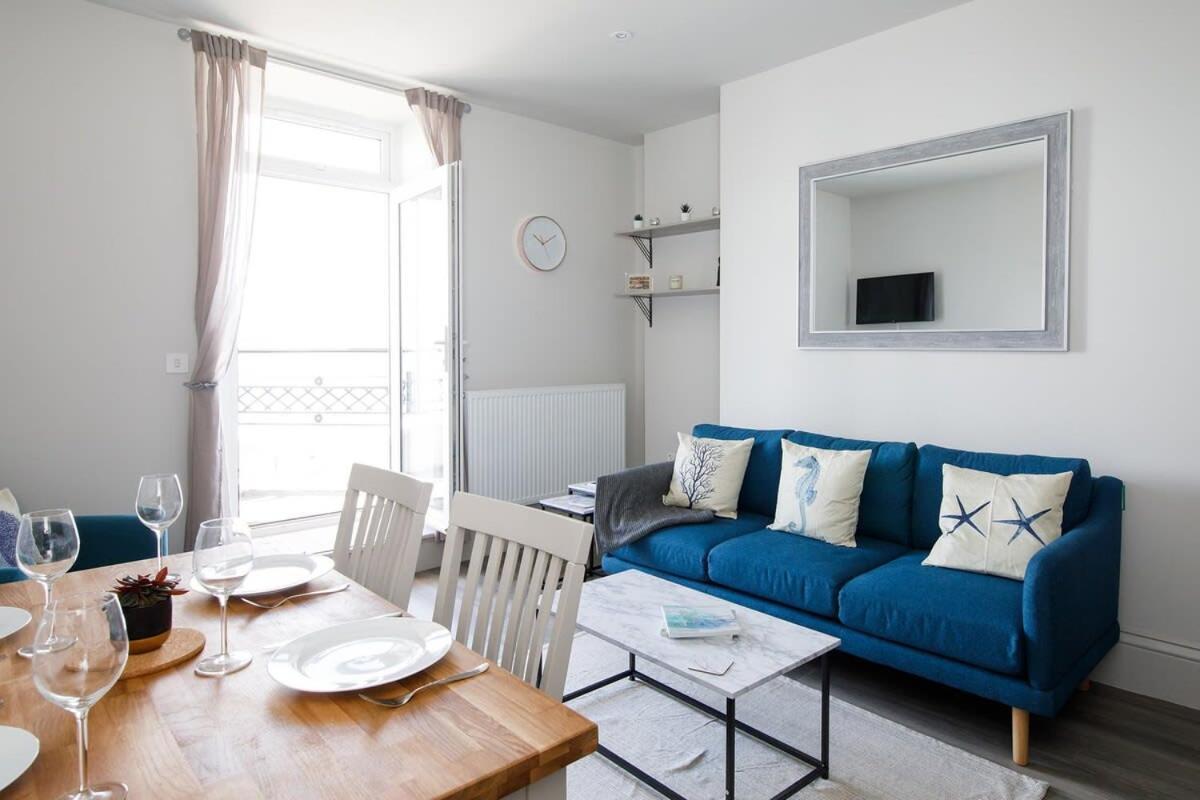Panoramic Sea Views In Beachfront Apt W Balcony บอกเนอร์รีจิส ภายนอก รูปภาพ